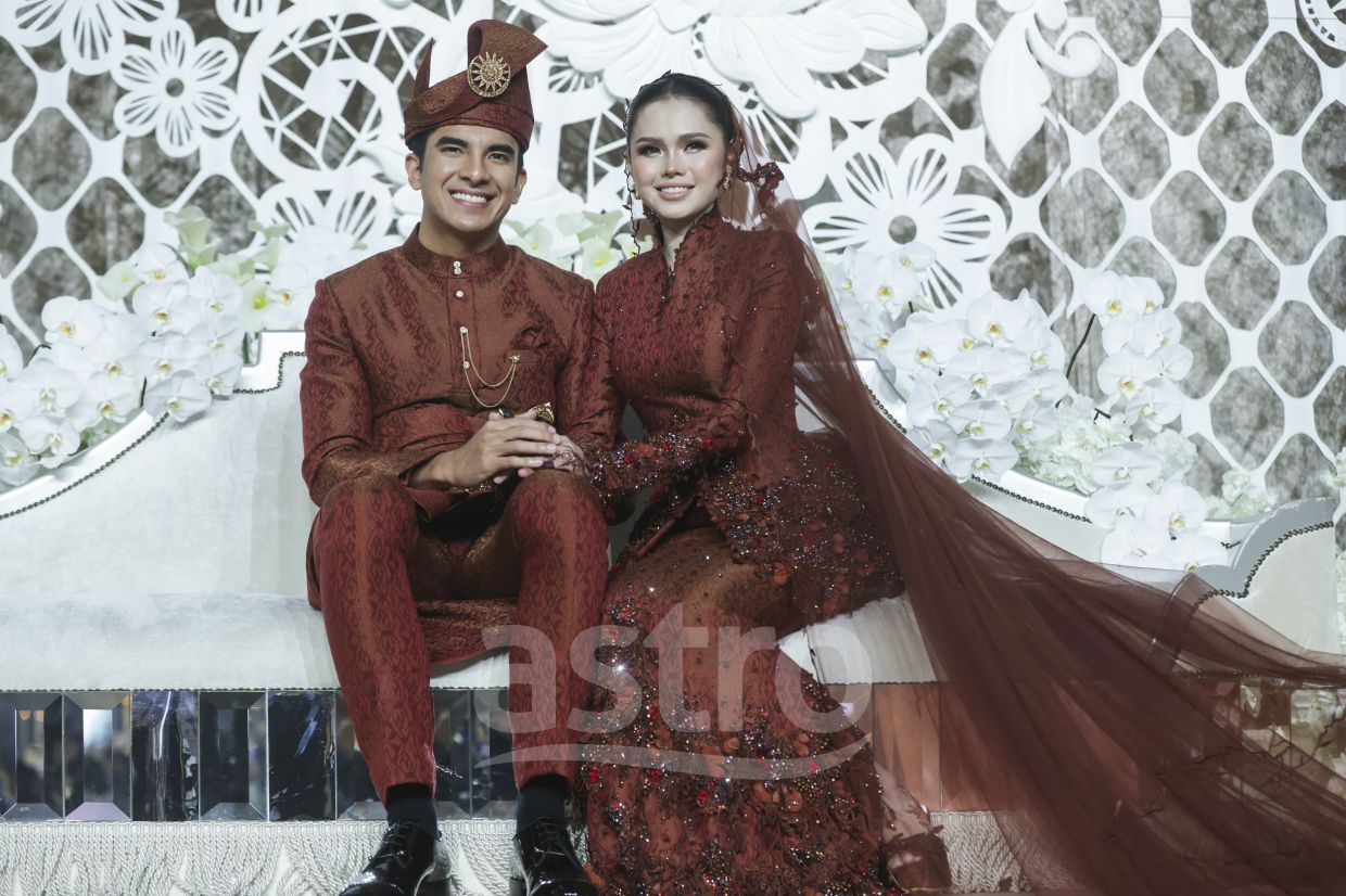Bella and Syed Saddiq held a wedding reception at the Malaysia International Trade and Exhibition Centre (Mitec) in Kuala Lumpur on Oct 18.
