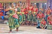 Navarathiri a time for devotion and dance