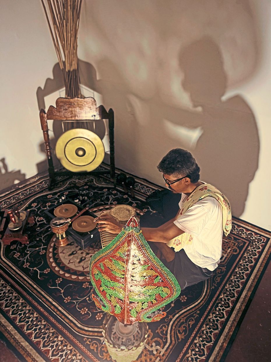 Kumpulan Seni Teraju Sakti, a cultural group based in Seremban, appears at the festival on Oct 25. Led by Ahmad Hilmi, it preserves traditional arts like dikir barat, main teri, mak yong and wayang kulit. Photo: Handout