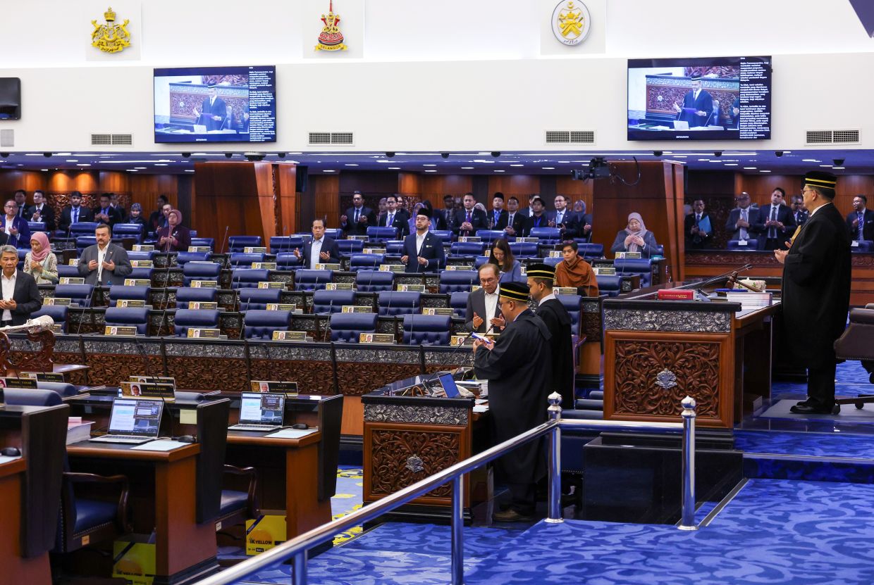 Anwar: KWAP losses a result of trend-chasing