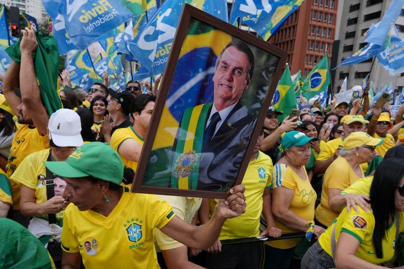 For Flavio Bolsonaro, runoff vote tests Brazilians' appetite for family's ...