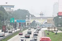 Haze clouds outlook