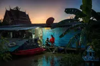 Thailand approves extra funds for flood victims