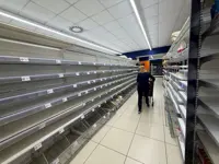 Italian retailers warn of food shortages caused by truck drivers' protest