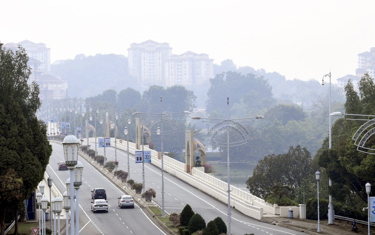 Haze: 16 areas with unhealthy API readings as of 8am