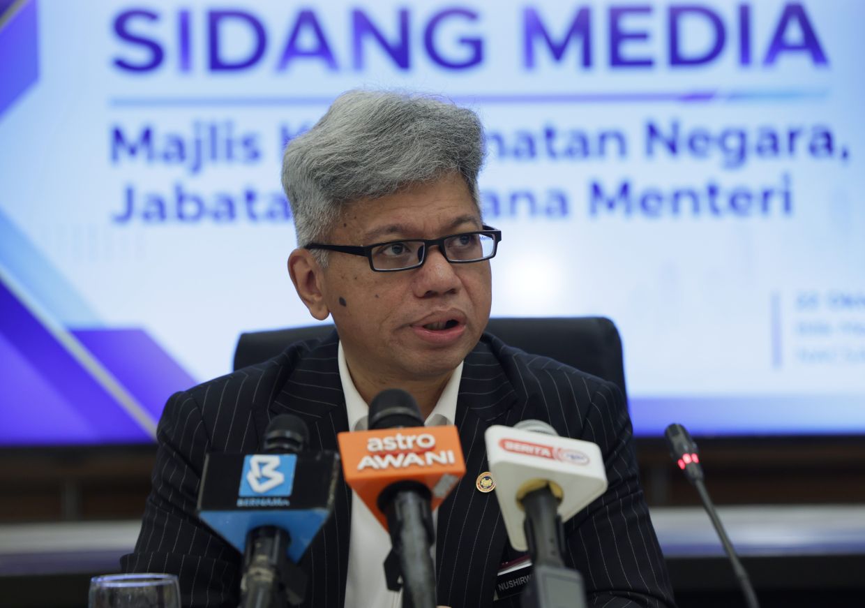 Civil servants who defy Waze ban subject to disciplinary action