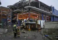 Russia bombs Kyiv and Ukraine fires drones towards Moscow, despite talk of renewing negotiations