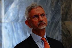 In US-China rivalry, middle powers urged to be ‘indispensable’ chokepoints