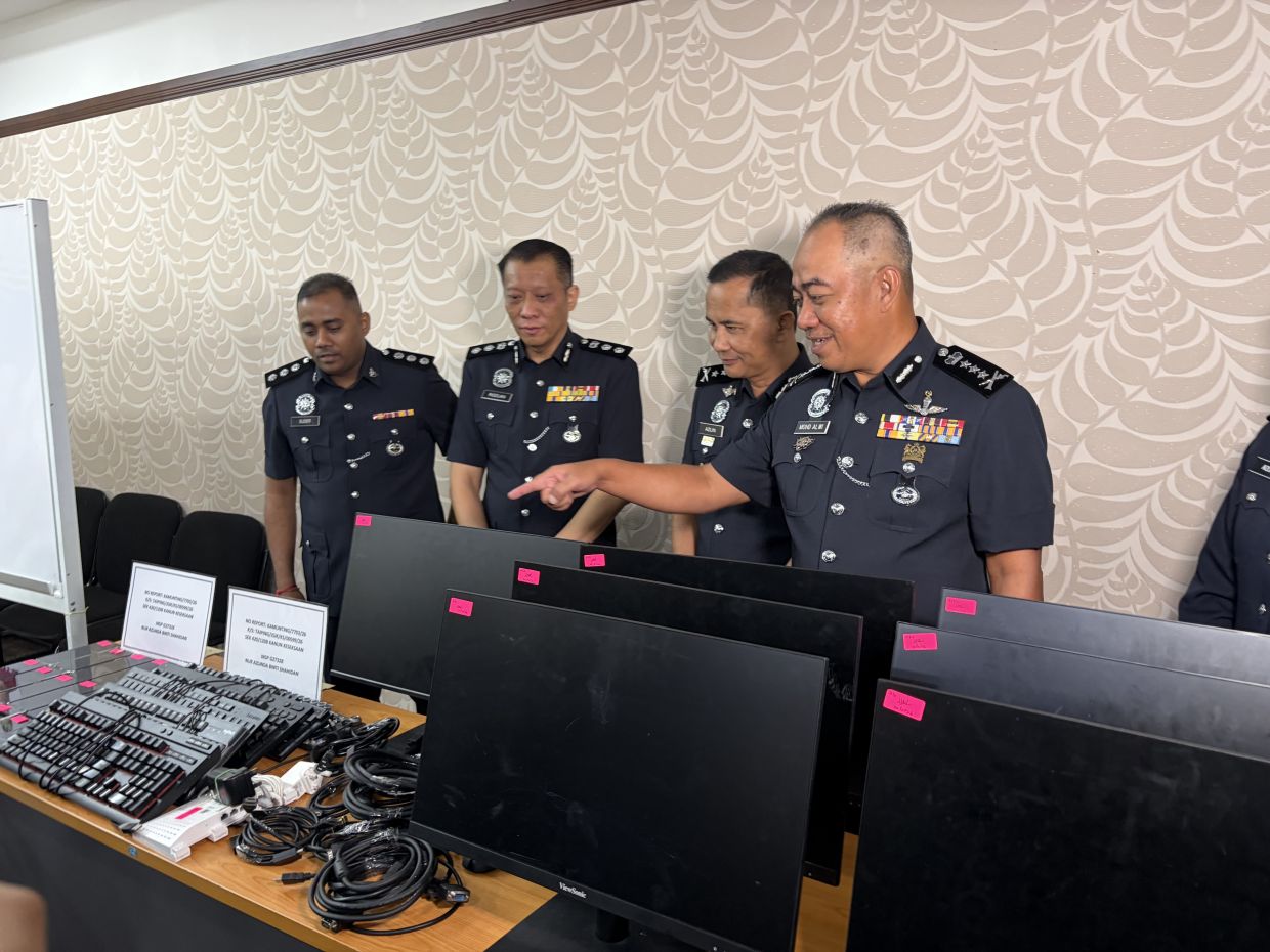 Perak cops nab six over online gambling scam that targeted Australians