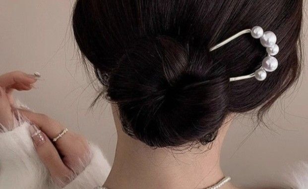 In South Korea, traditional hairpins find new life as fashion accessories