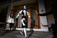 China’s Unitree unveils ‘guardian’ robot that can disarm attackers, lift cars