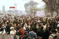 South-East Asia's worst haze in over a decade sparks student protests