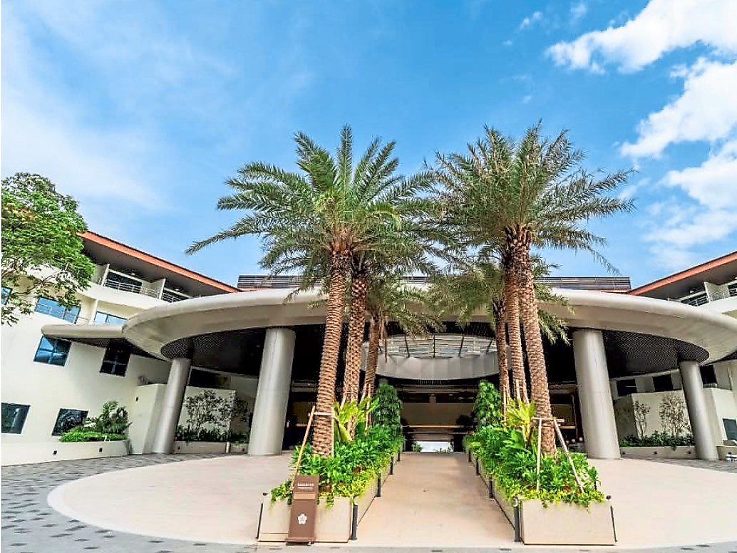 The five-star Swiss-Grand Beach Resort Kuantan in Pahang. (Right) The resort holds a barbecue and fire show on Saturday nights.