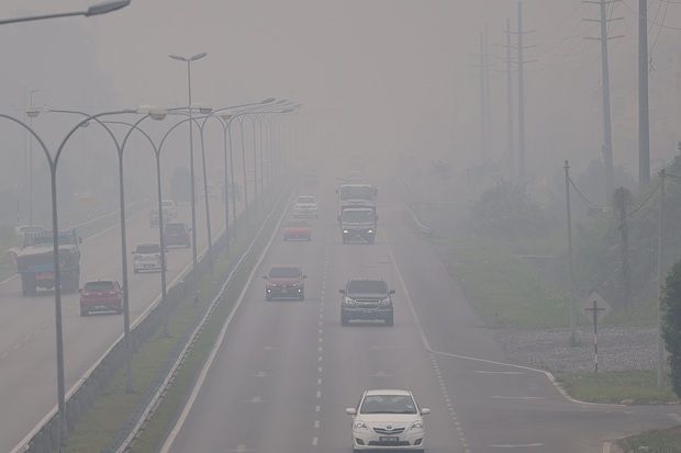 Haze: Expedite enactment of comprehensive Clean Air Act, says Lee Lam Thye