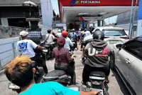 Indonesia cuts natural gas exports to Singapore by 31 BBTUD from Oct 24