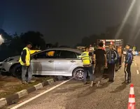 One dead, one injured after suspected drunk driver hits DBKL contract team