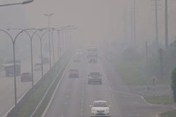 Haze: Expedite enactment of comprehensive Clean Air Act, says Lee Lam Thye