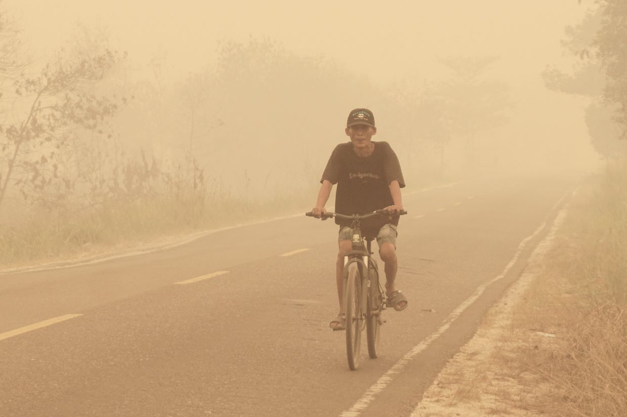 Zahid: Indonesia struggles with haze relief due to cloudless skies, low visibility