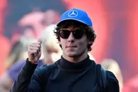 Motor racing-Antonelli on pole for US Grand Prix that could secure F1 title