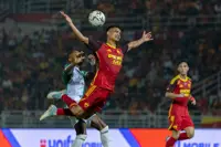 Giant task in Kuching