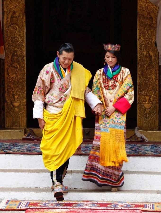 King Jigme Khesar and Queen Jetsun Pema in traditional Bhutanese attire. -- Photo from Instagram