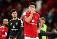 Soccer-Liverpool grab home win, Man United slump to another defeat as pressure mounts on Carrick