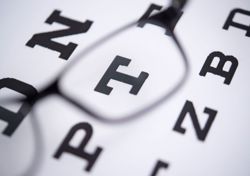 Online vision tests: How accurate are they?