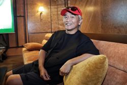 Taiwanese show host Jacky Wu opens up about retirement, being single & how he ‘loves’ Singapore