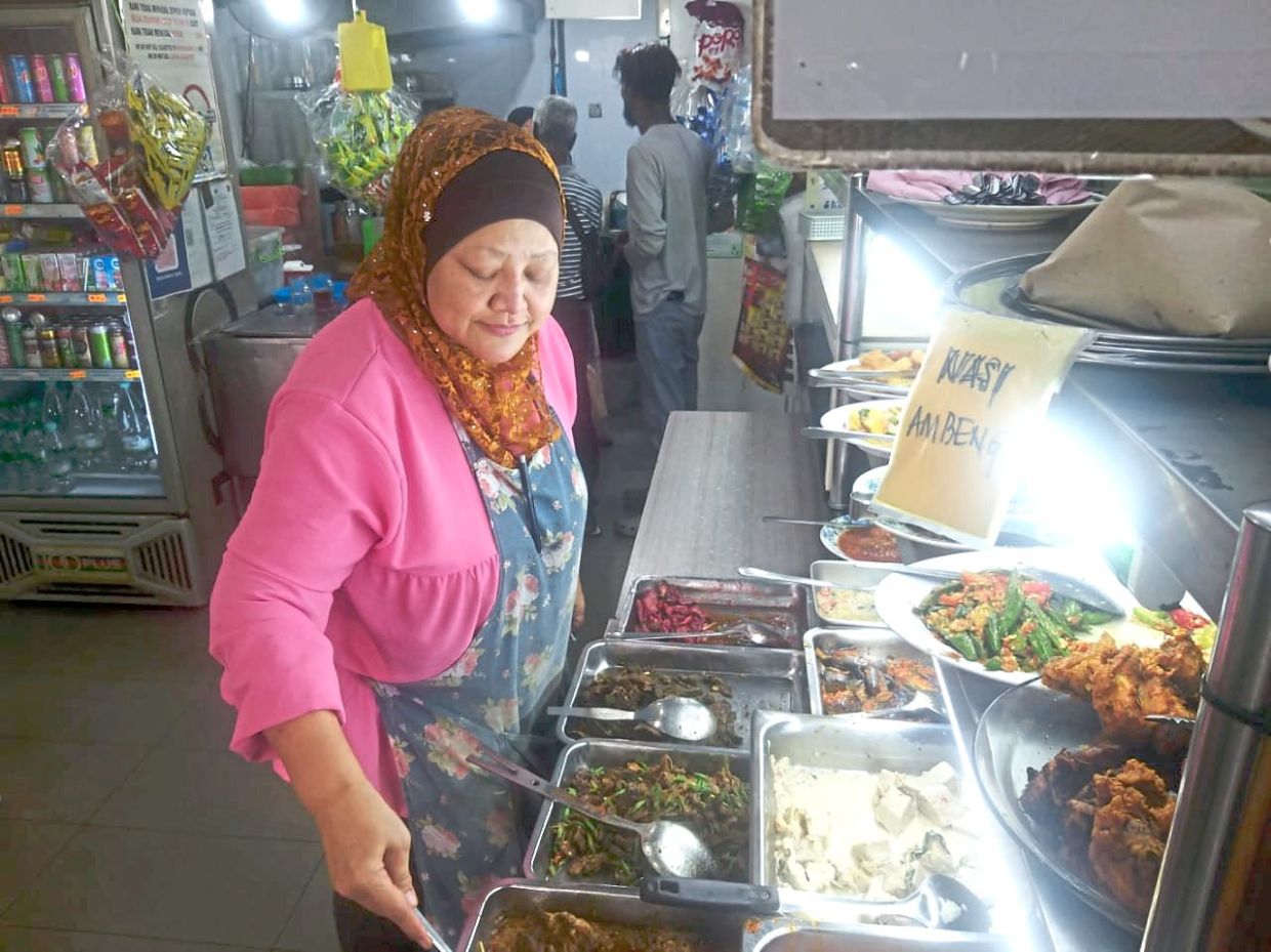 Norizah anticipates a drop in earnings when the court complex moves to Kota Iskandar next year.