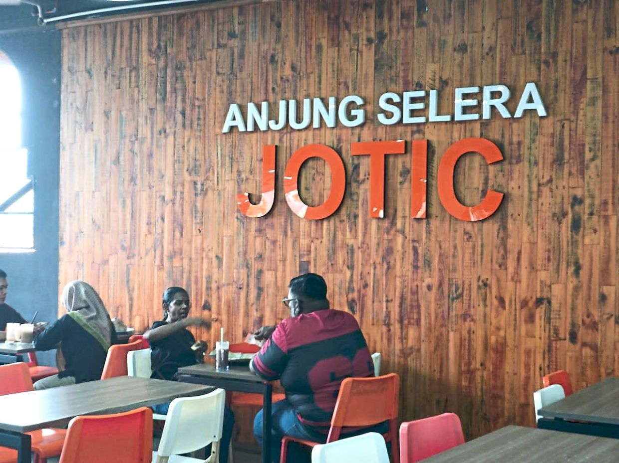 Anjung Selera is popular with people working at the Johor Baru Court Complex, visitors and MBJB employees.