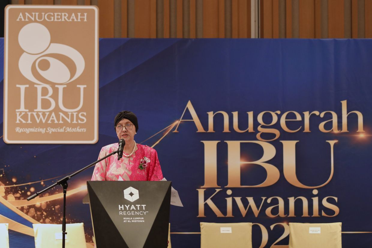 Every mother deserves recognition for her sacrifices and dedication to her children, says Fatimah.