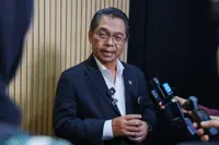 Sabah and S'wak rural road projects on hold, not cancelled, says Mustapha