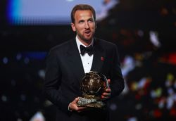 Soccer-Ballon d'Or title will help keep Kane at Bayern, says Matthaeus