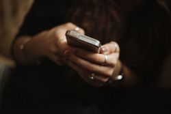 Gen Z is still sceptical of AI-infused dating apps, new survey finds