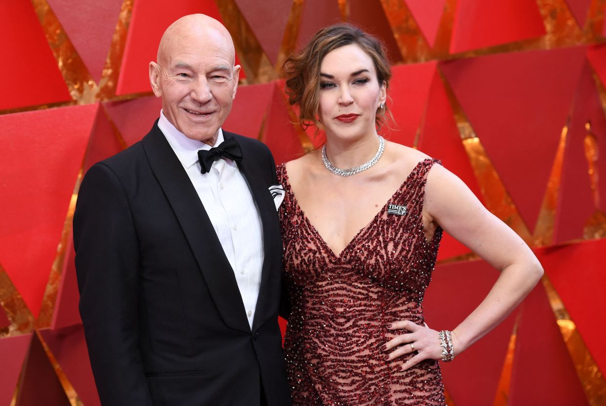 Patrick Stewart and his wife US singer Sunny Ozell arrive for the 90th Annual Academy Awards on March 4, 2018. Photo: AFP