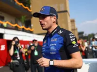 Motor racing-Verstappen leaves door open to Le Mans drive with Ricciardo