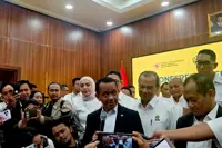 Indonesia minister accuses Singapore of reselling LNG amid calls to ease bilateral tensions
