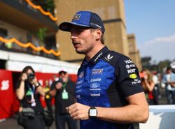 Motor racing-Verstappen leaves door open to Le Mans drive with Ricciardo