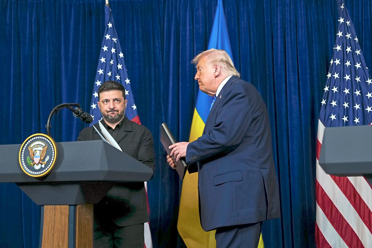 Zelenskyy and Trump meeting at Mar-a-Lago in Palm Beach, Florida, on Dec 28, 2025. Where the two presidents’ war of words will end is anybody’s guess. But if it continues, it could threaten the crucial operational help that Ukraine still gets from the United States. — Tierney L. Cross/The New York Times