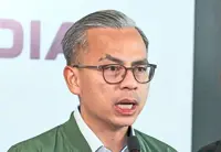 Cabinet agrees to two-stage AUKU reform