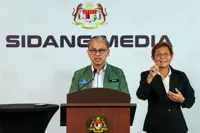 Media layoffs should be last resort, says Fahmi