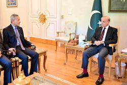 ‘Better late than never,’ says Singapore FM on first Pakistan visit by Singapore leader in two decades